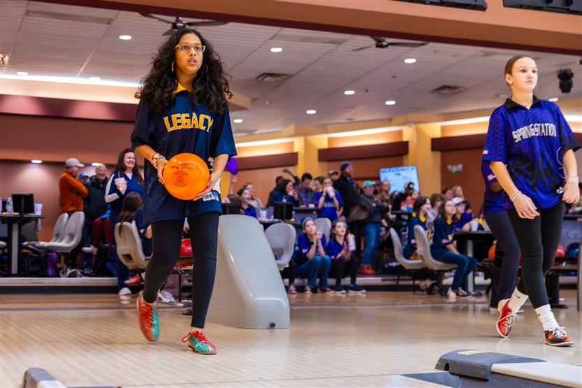 Students bowl